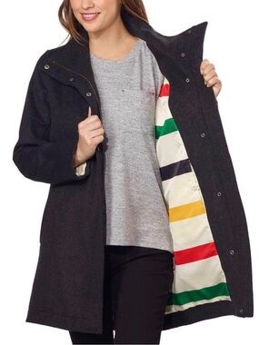 Pendleton W’s Cascade Wool Campbell Coat in Color ‘Charcoal Grey’, Size Large